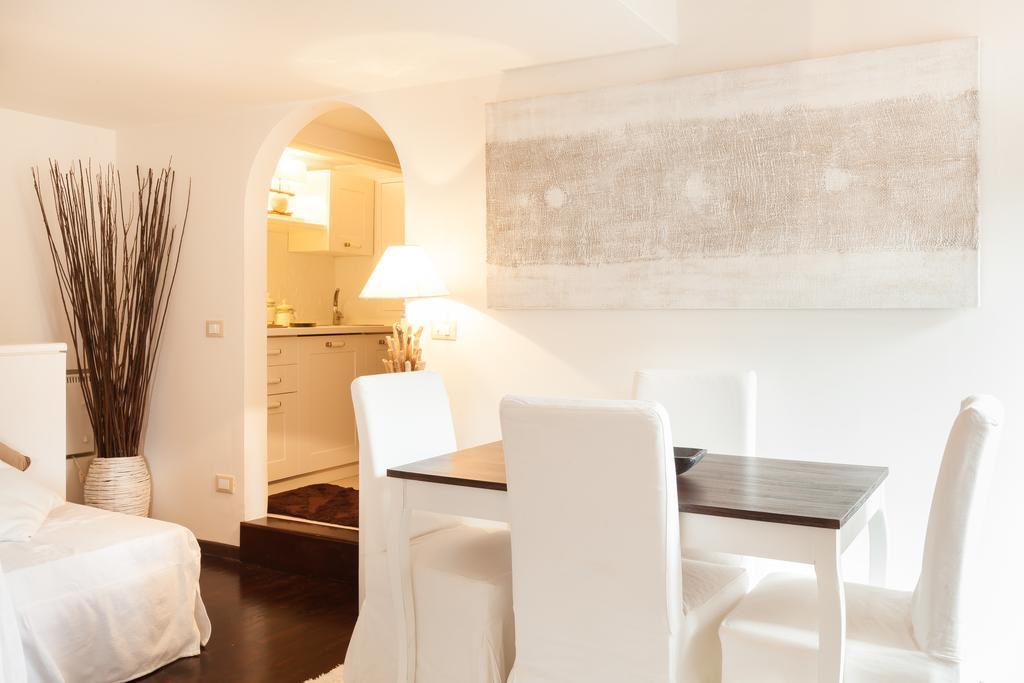 Suite Laura Rome Chambre photo