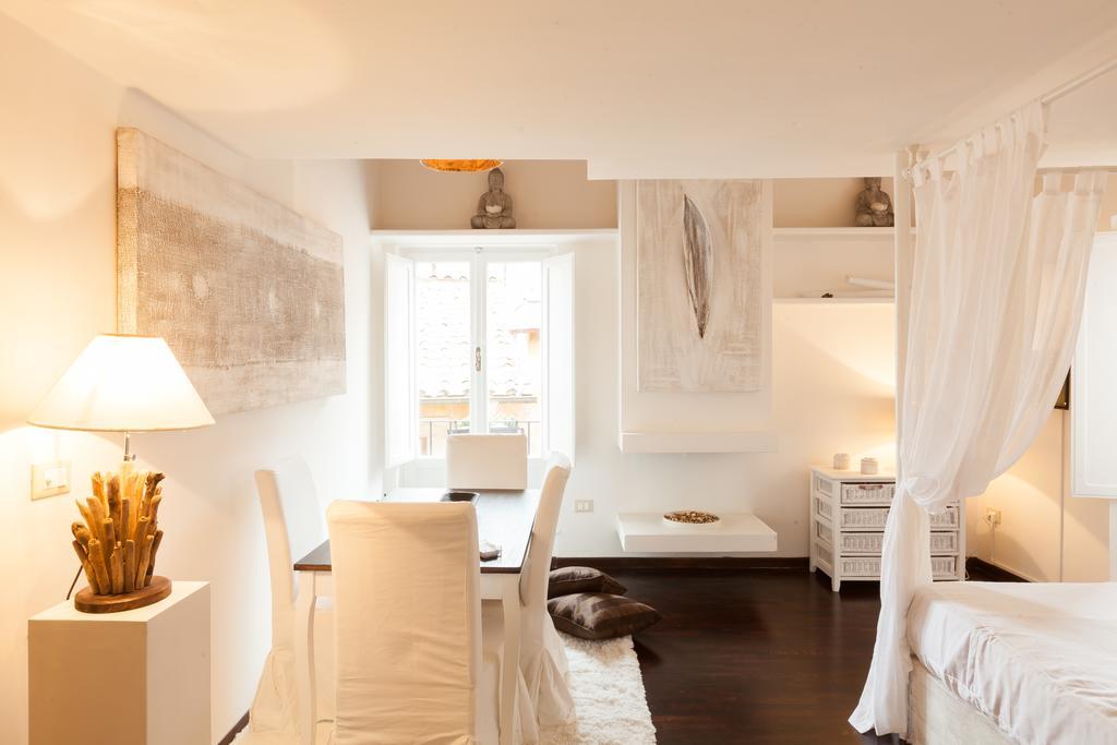 Suite Laura Rome Chambre photo