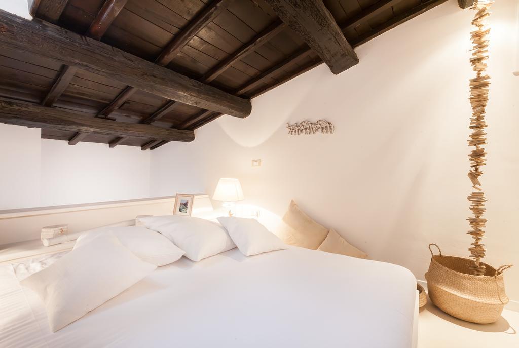Suite Laura Rome Chambre photo